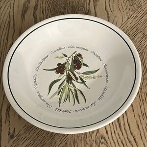 Williams & Sonoma Olive Design Ceramic Pasta Bowl Set of 2